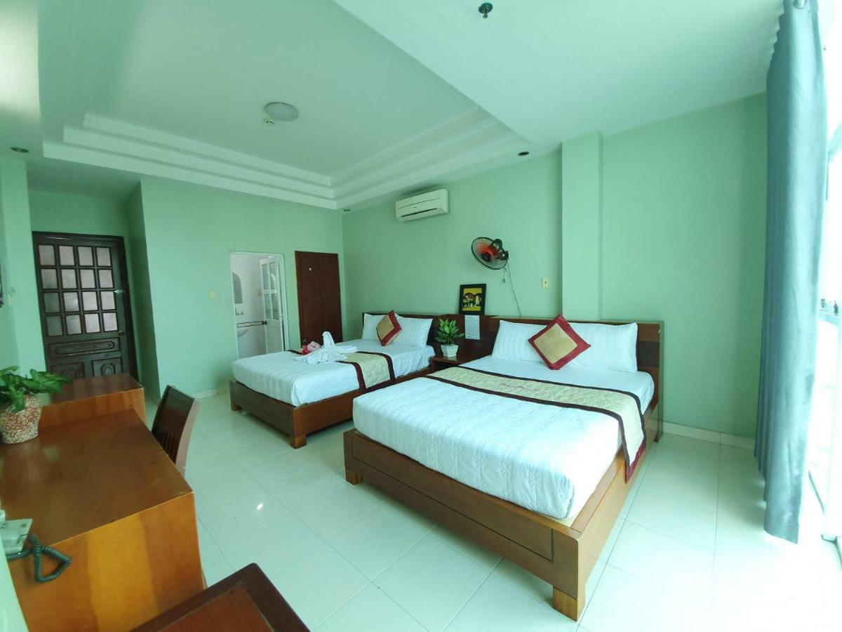 Khach San Truong Son Hotel Ho Chi Minh City Exterior photo